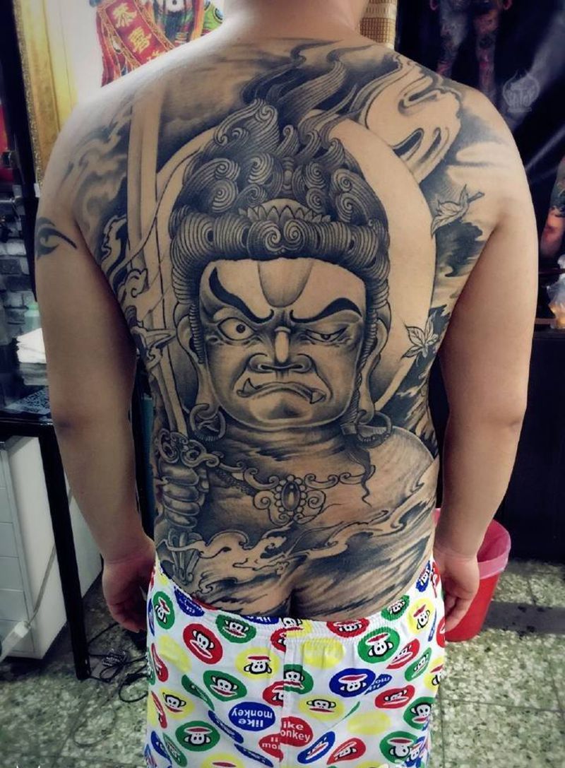 满背，不动纹身图片
