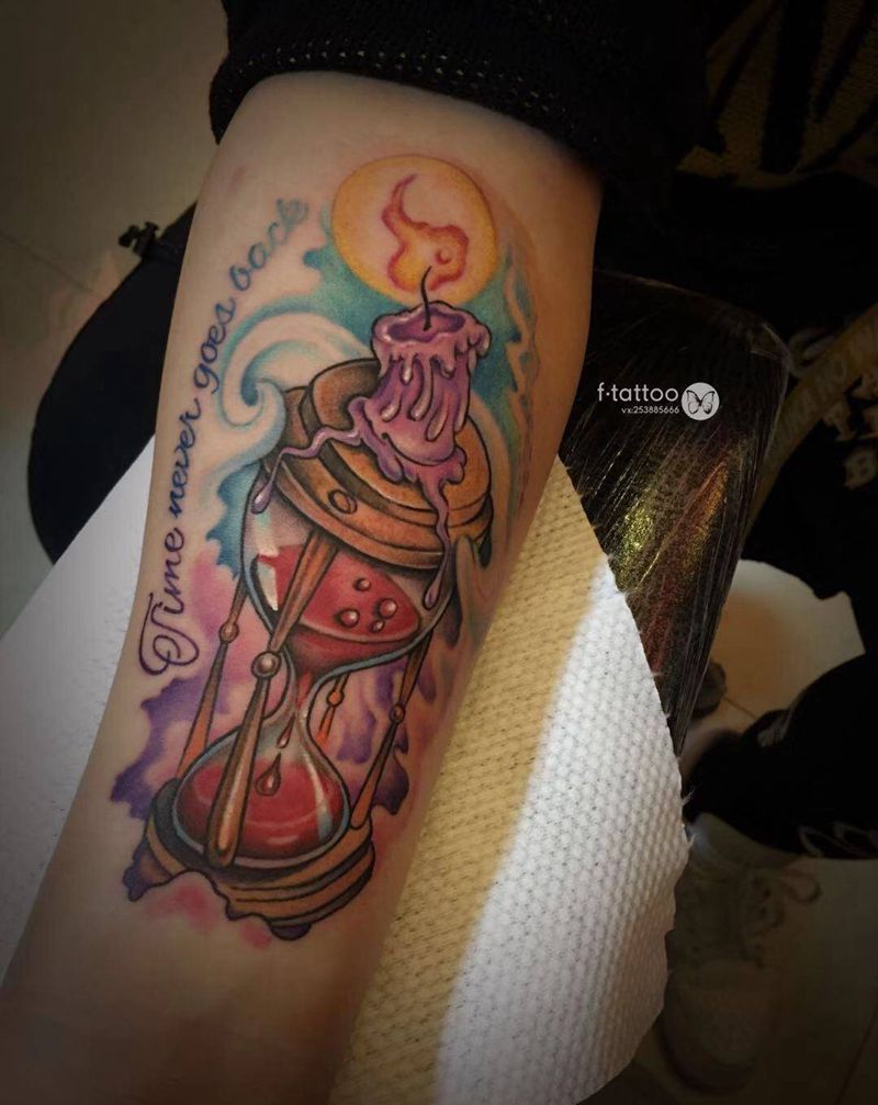 沙漏纹身图片_手臂Old School沙漏蜡烛彩色纹身图案