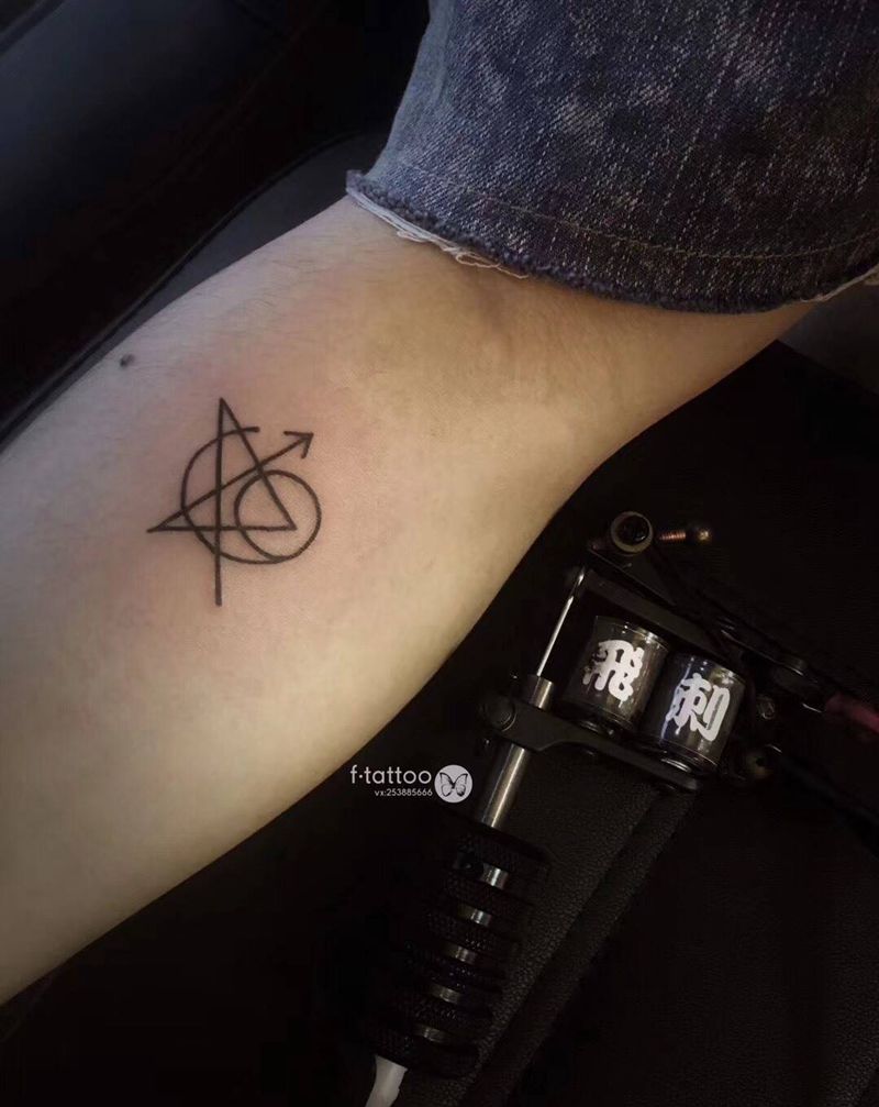 复联六神合体logo.纹身图片_成品手臂欧美清新字符纹身图案