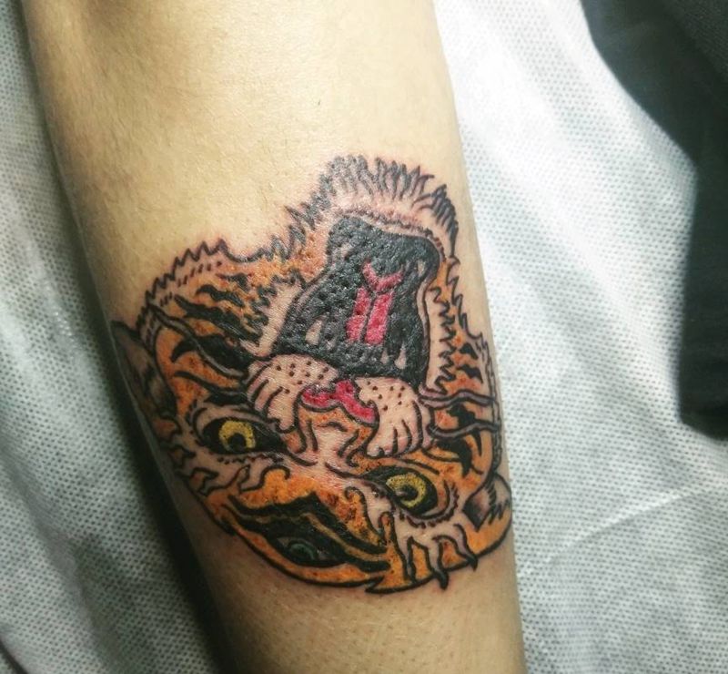 oldschool老虎纹身图片_手臂Old School老虎纹身图案