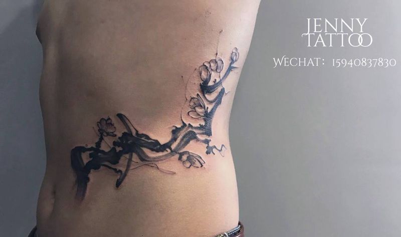 泼墨风格纹身图片