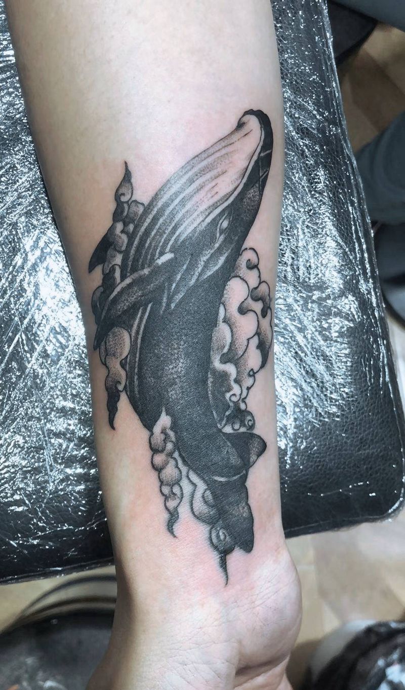 字母遮盖纹身图片_手臂欧美写实纹身图案