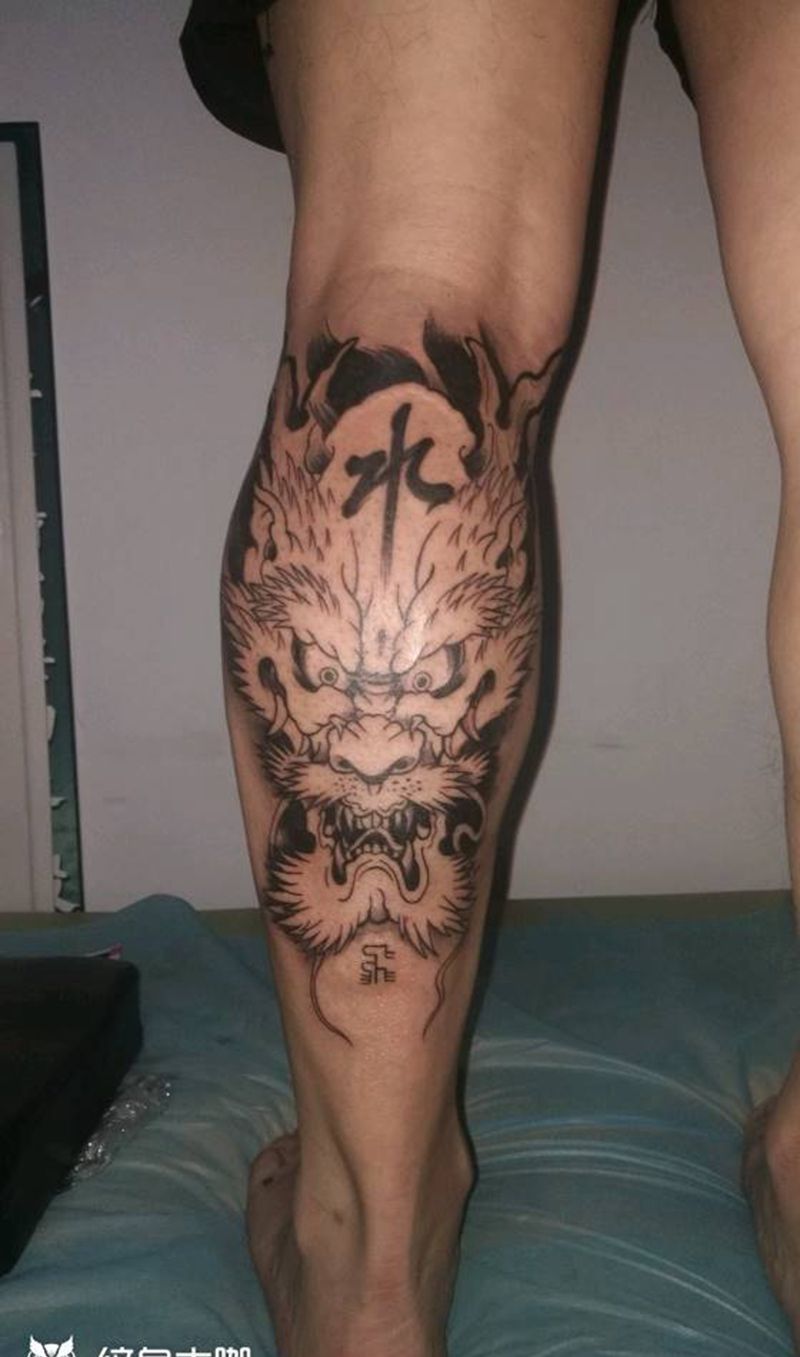 水龙线稿纹身图片_腿部传统动物鬼神纹身图案