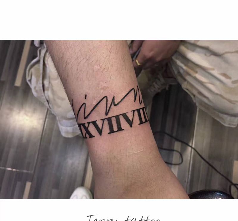 罗马数字纹身图片