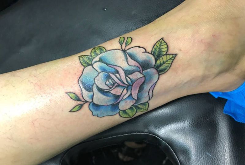 遮盖纹身图片_腿部New School纹身图案