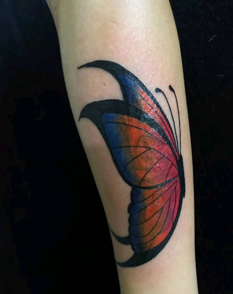 蝴蝶旧图遮盖纹身图片_手臂New School纹身图案