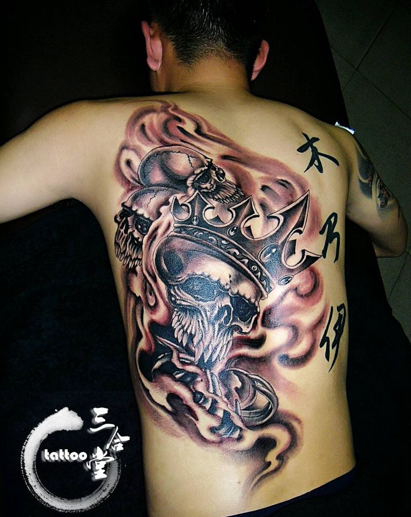 骷髅纹身图片_背部欧美鬼神营口鲅鱼圈纹熊岳盖州成品纹身图案