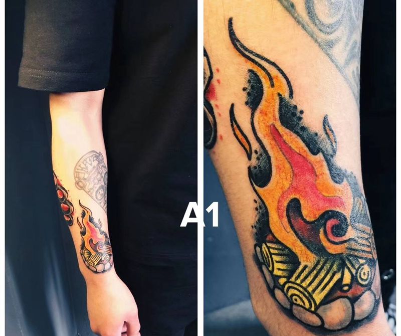 oldschool火把纹身图片_手臂Old School纹身图案