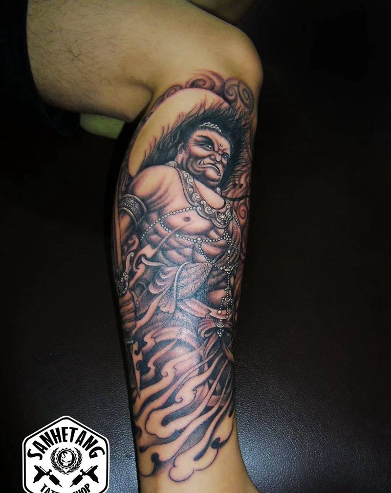 不动明王纹身图片_腿部手臂新传统不动明王小腿营口店纹身图案