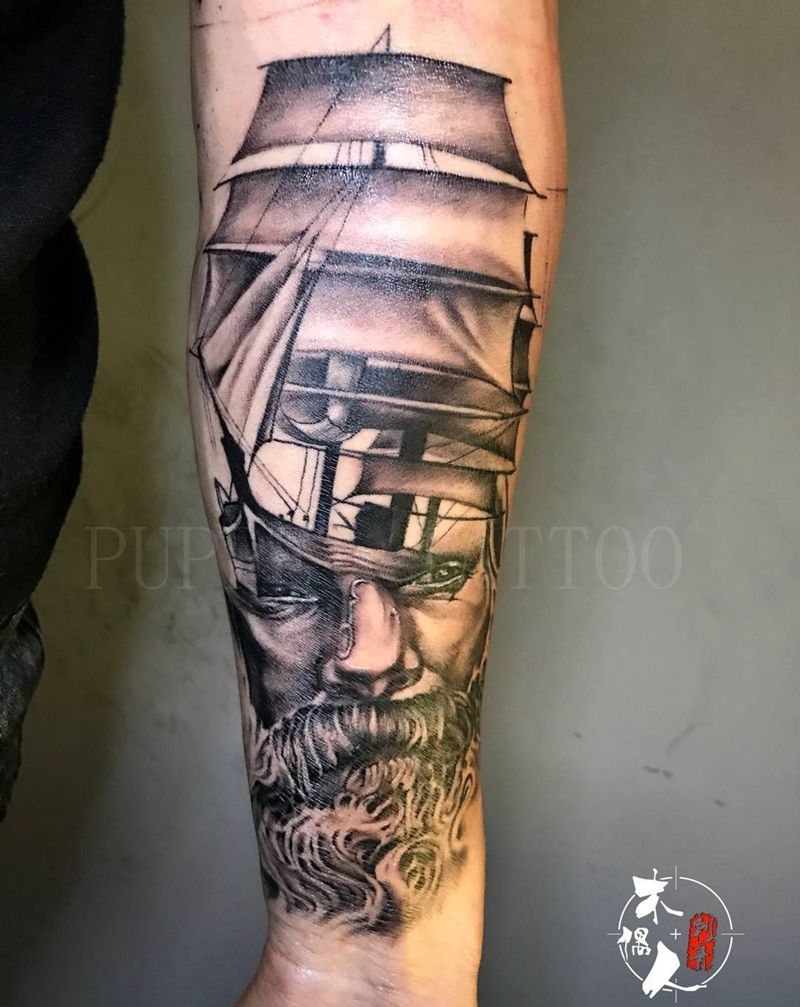 老人与船纹身图片