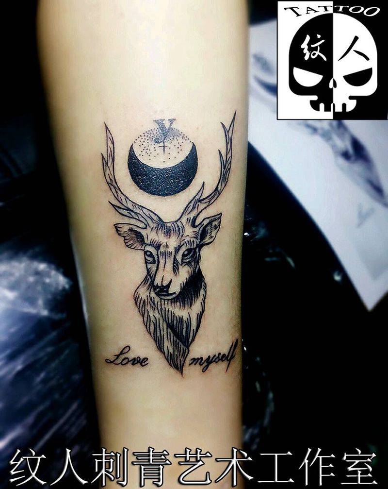 麋鹿纹身图片