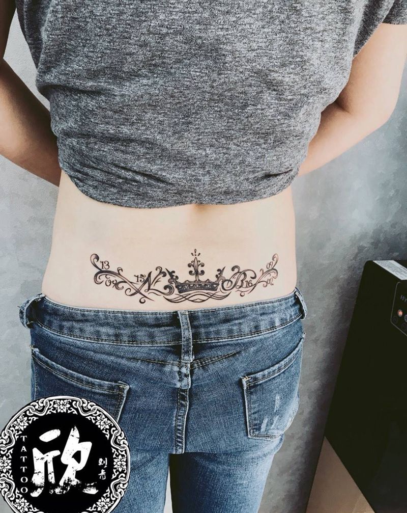 皇冠腰花纹身图片