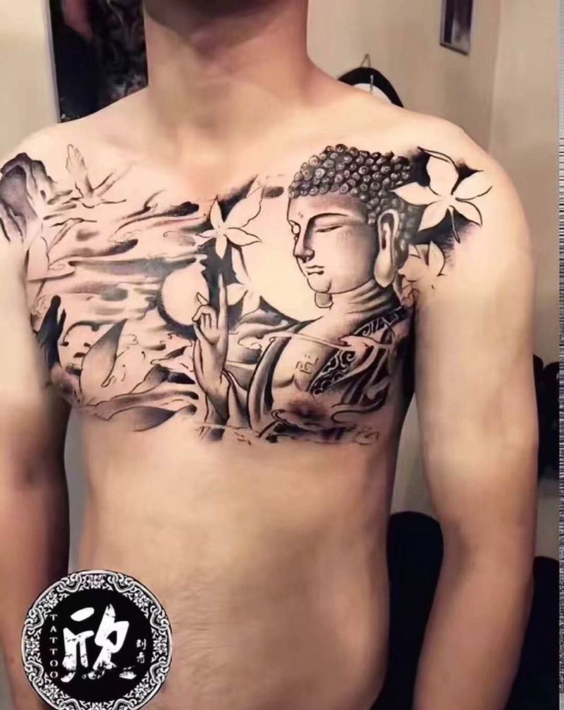 佛花胸纹身图片_胸部背部传统成品人物纹身图案