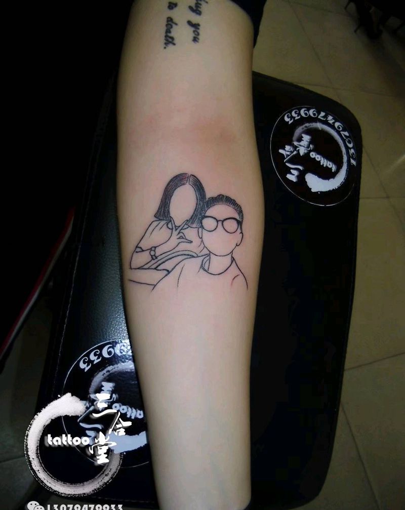 轮廓纹身图片_手臂欧美肖像写实人物三合堂纹成品纹身图案