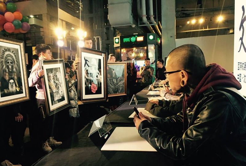 孙雷担任沈阳文身匠心国际纹身展评委纹身图片