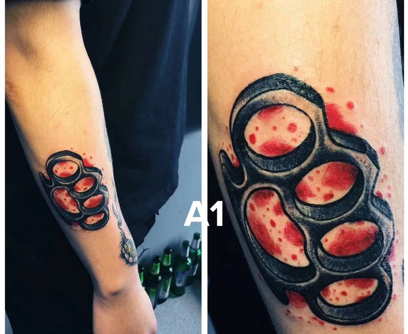 虎指纹身图片_手臂Old SchoolNew School纹身图案