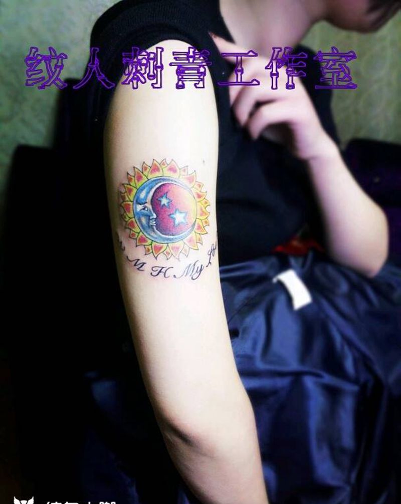 彩色图案纹身图片