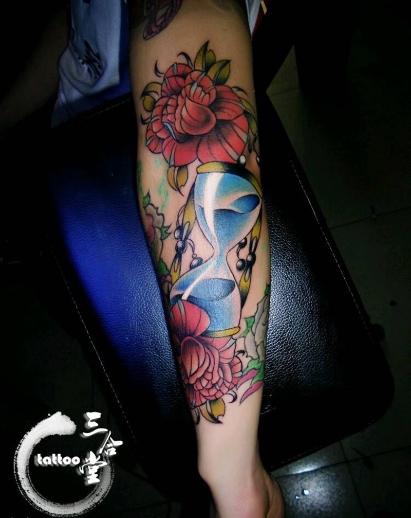 沙漏纹身图片_手臂欧美清新植物原创营口鲅鱼圈纹熊岳盖州成品纹身图案