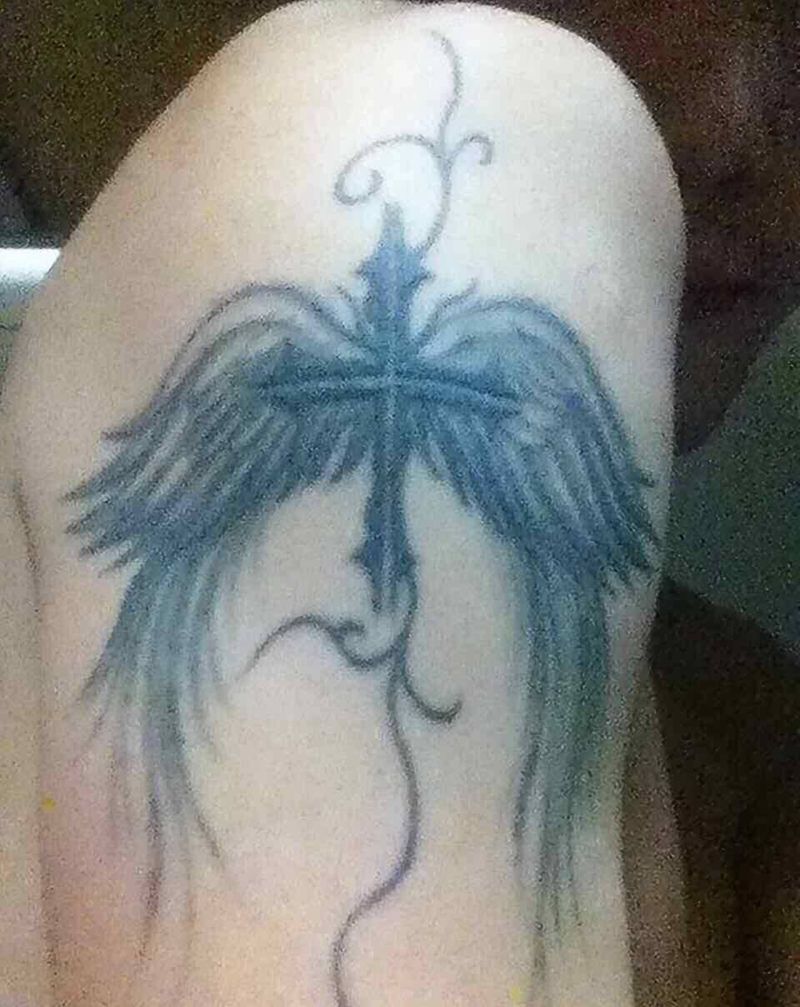 修改作品纹身图片_成品肩部静物原创纹身图案