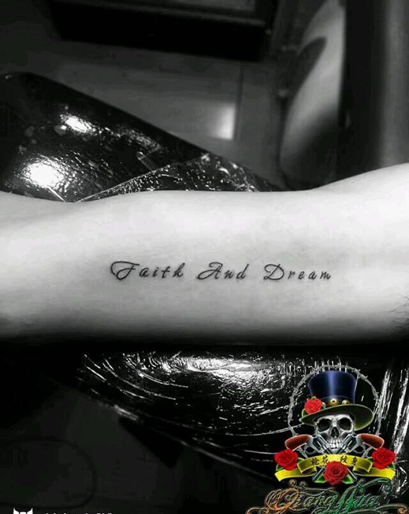 字母，纹身图片_手臂清新字符原创成品纹身图案