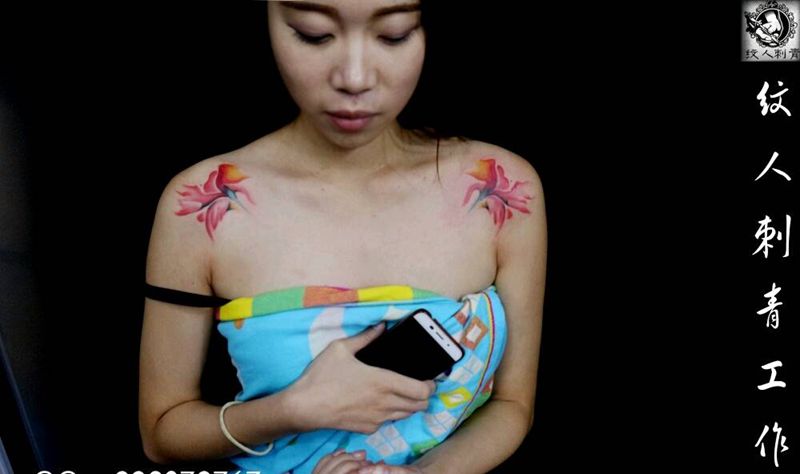 花肩纹身图片