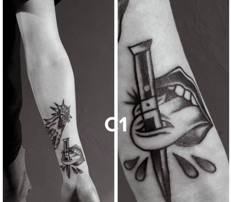黑灰old school纹身图片_手臂Old School纹身图案
