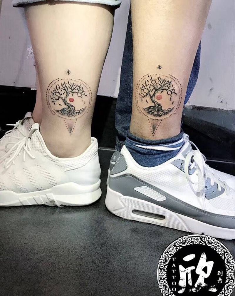 情侣纹身纹身图片_腿部纹身图案