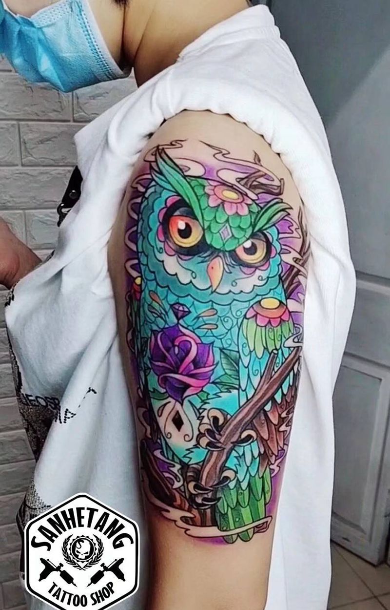 猫头鹰纹身图片_手臂腿部New School猫头鹰大臂营口纹身图案