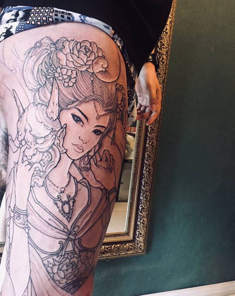 接花腿纹身图片_腿部新传统纹身图案