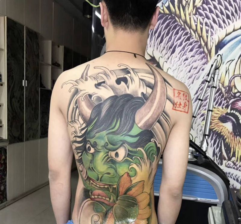 般若纹身图片_背部纹身图案