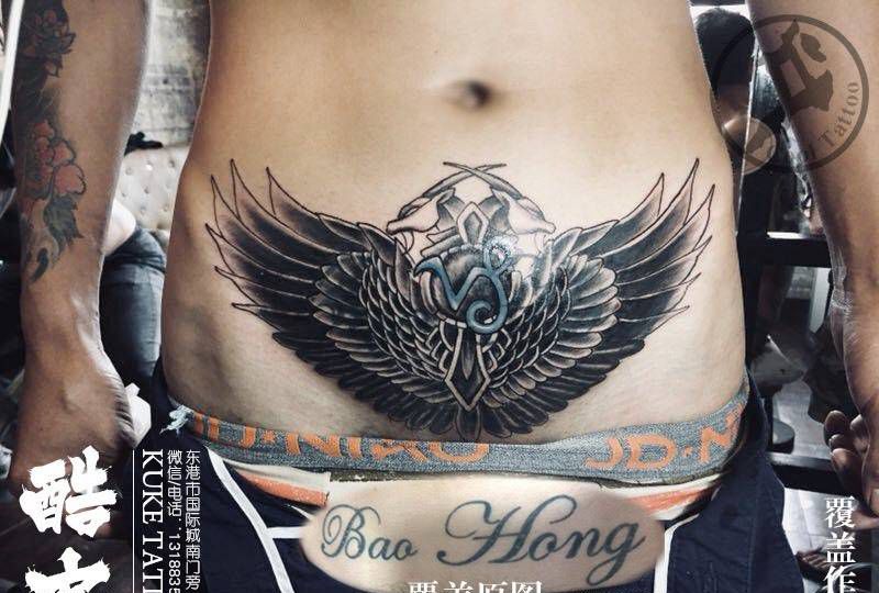 腹部遮盖纹身图片