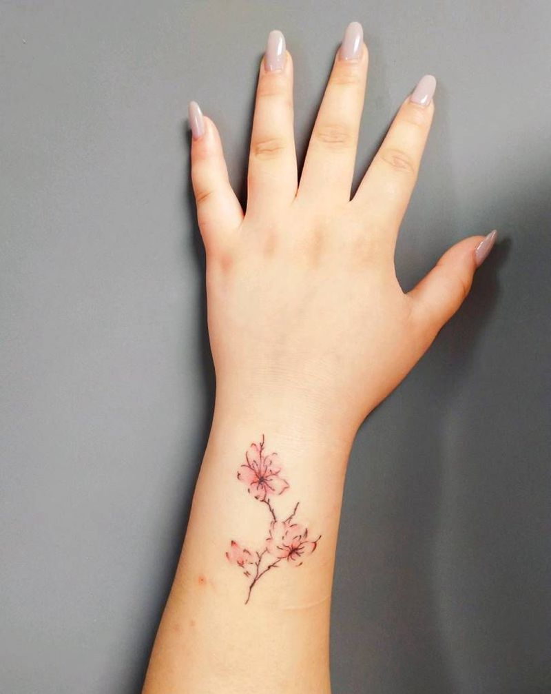 花纹身图片_手部手臂水彩水墨纹身图案