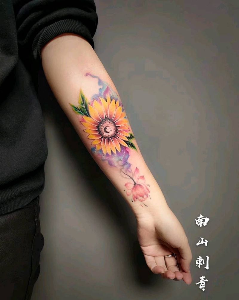 向日葵纹身图片_手臂手部水彩水墨纹身图案