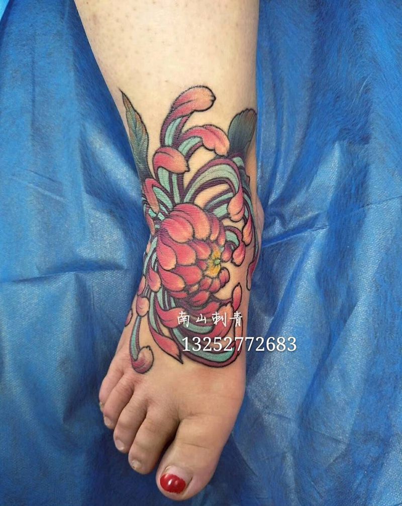 菊花脚6纹身图片_脚部腿部老传统新传统纹身图案