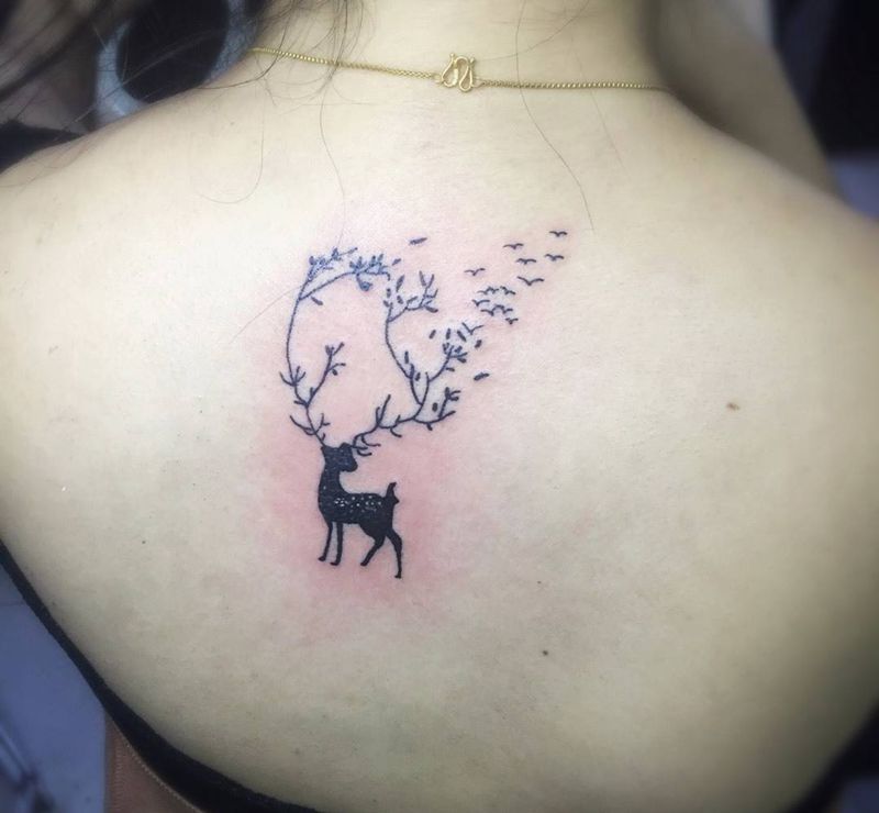 鹿纹身图片_成品纹身图案