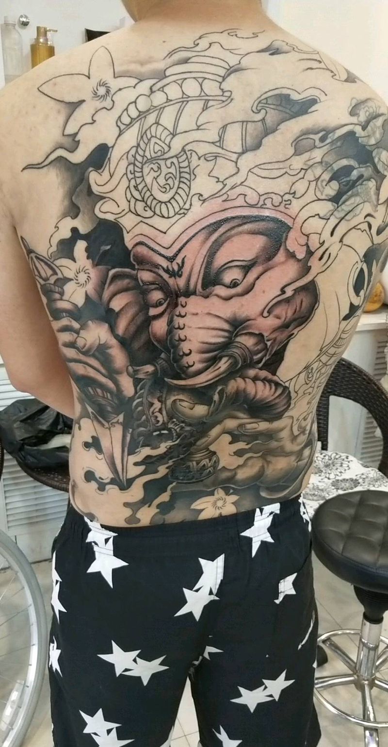象神未完成纹身图片