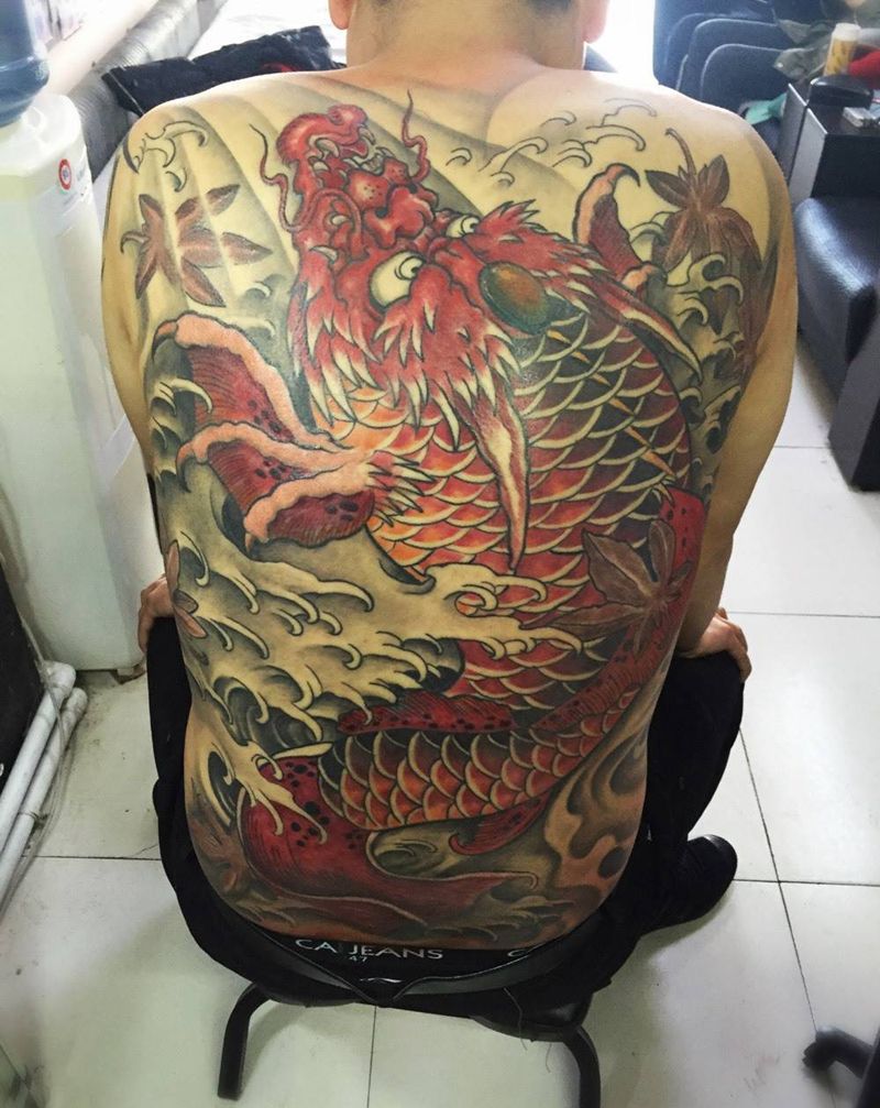 满背纹身图片_成品纹身图案