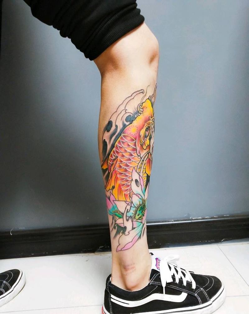 大鲤鱼纹身图片_腿部手部老传统新传统纹身图案