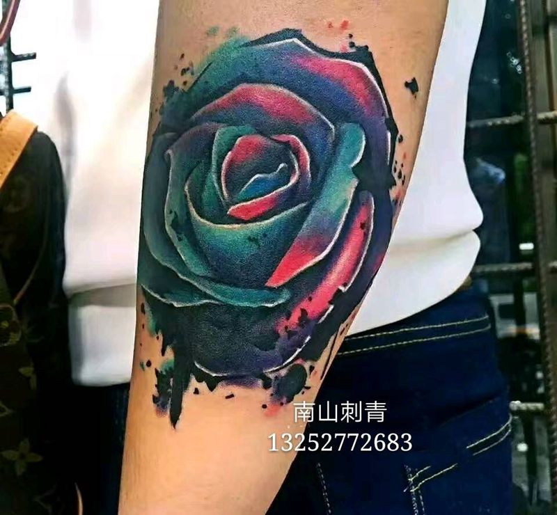 遮盖作品纹身图片_手臂手部Old SchoolNew School纹身图案