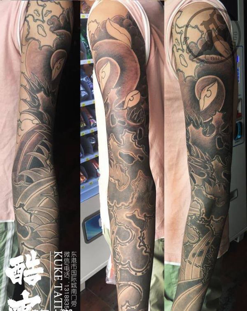 包臂纹身图片