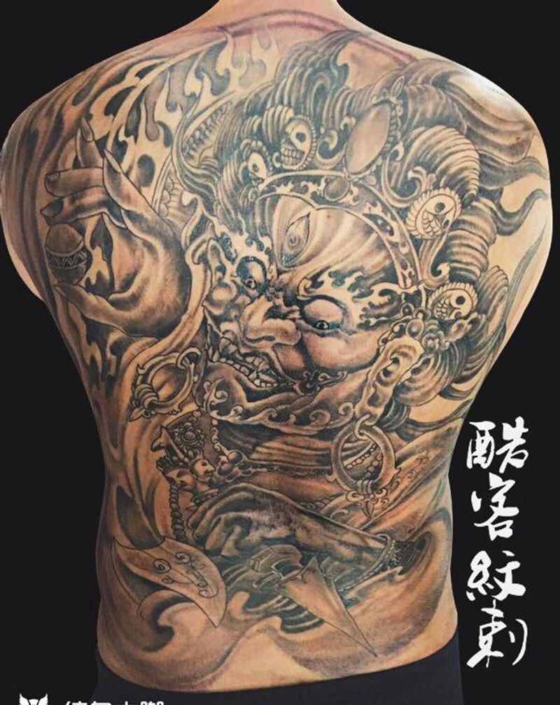 满背作品纹身图片