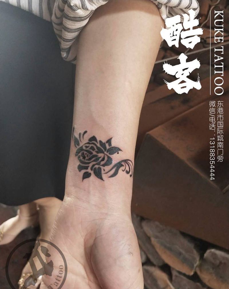 覆盖纹身图片_手部纹身图案