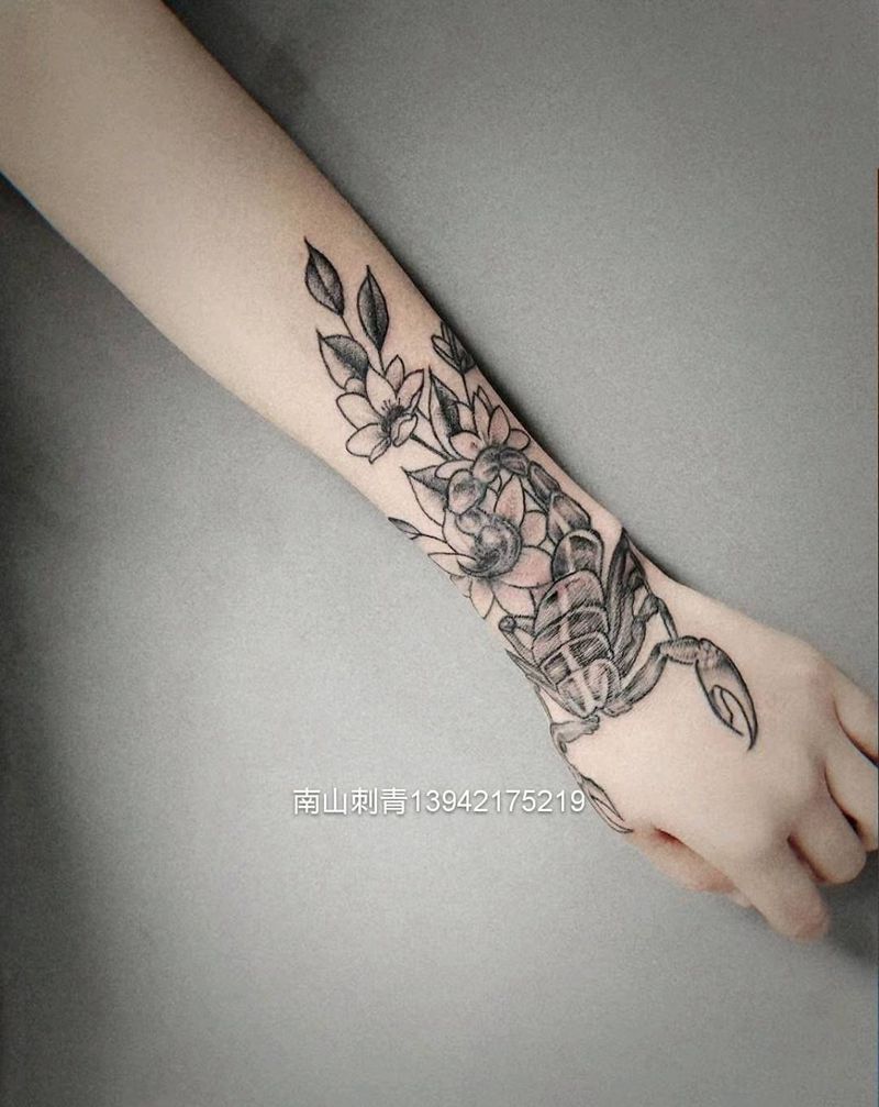 修改纹身图片_手部手臂新传统老传统修改纹身图案
