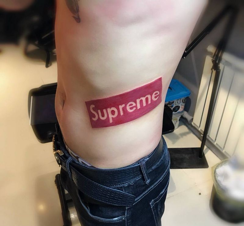 supreme纹身图片