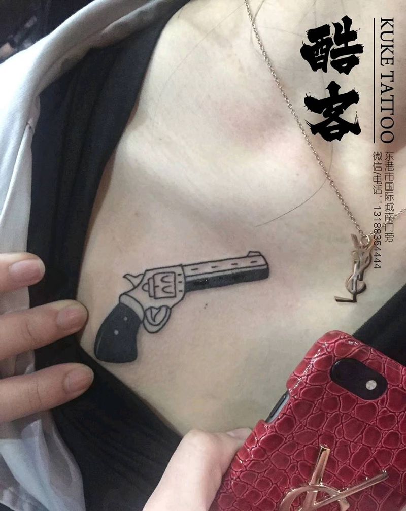 枪纹身图片