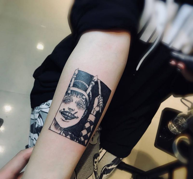 布制教师纹身图片