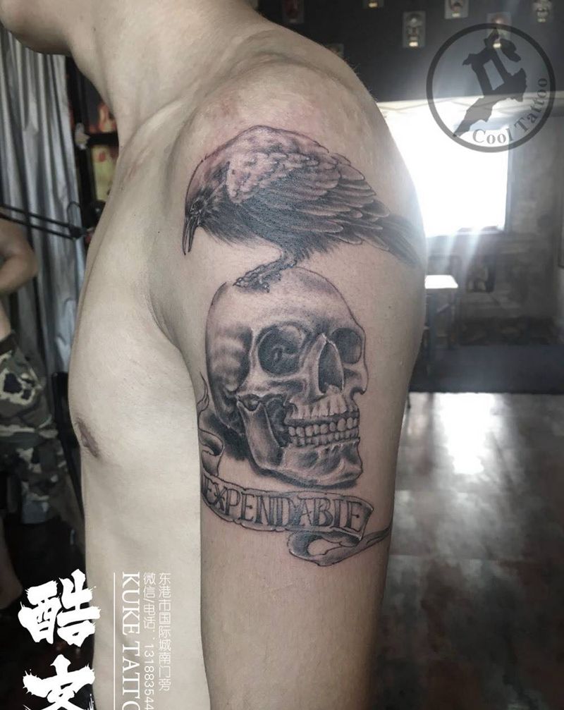 大臂欧美写实纹身图片