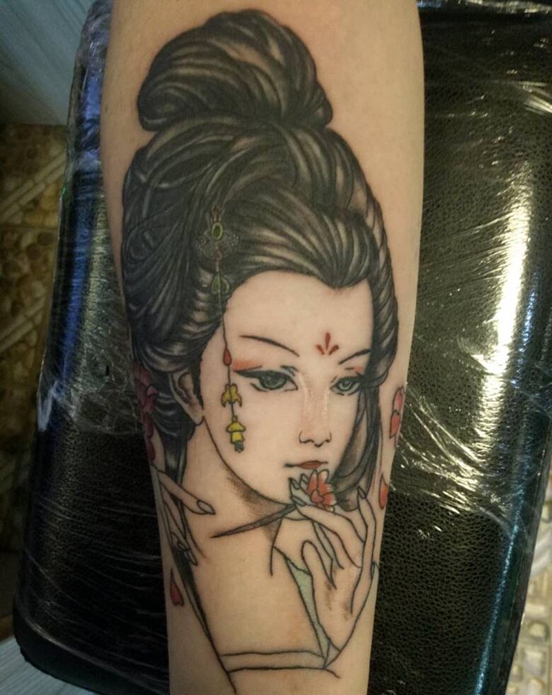 艺妓纹身图片_手臂传统人物成品纹身图案