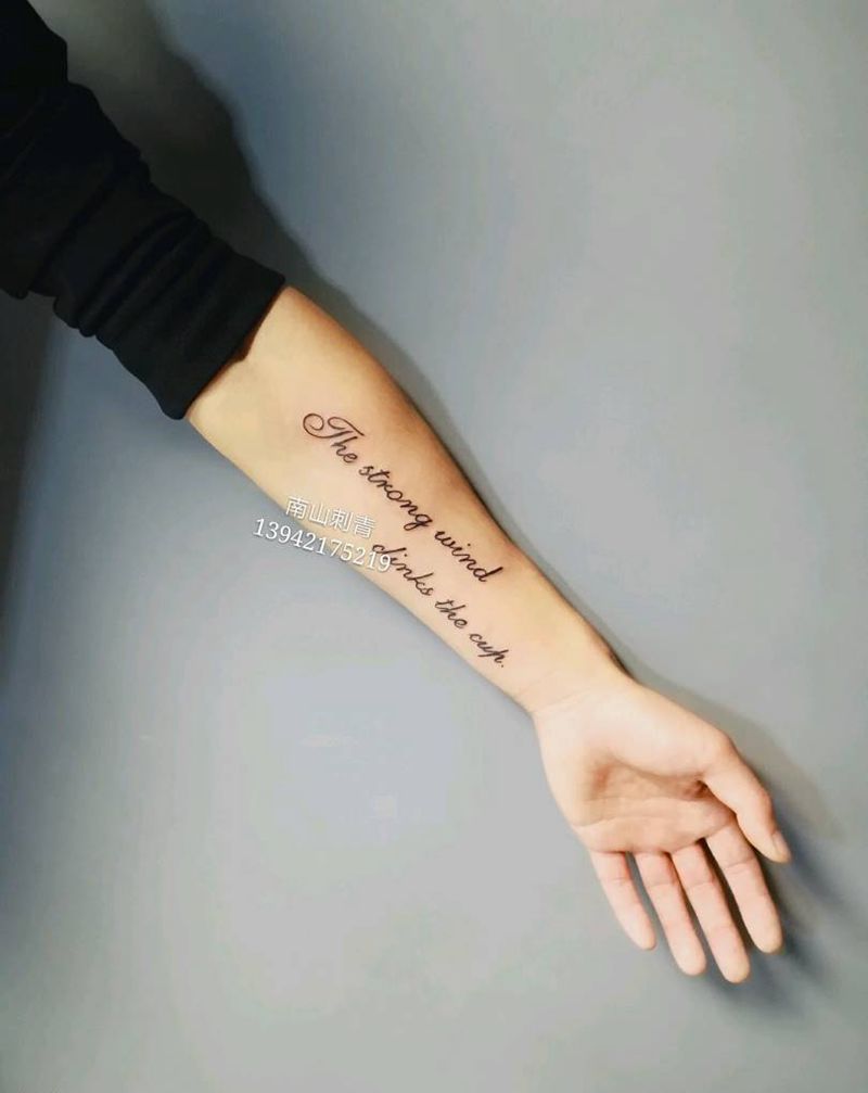 英文纹身图片_手部脚部图腾花体字纹身图案