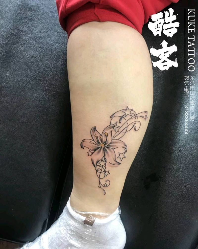 小腿花纹身图片